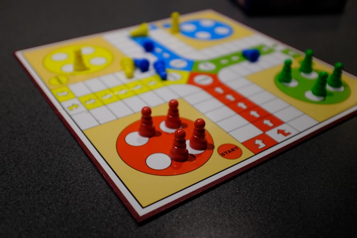 999V arcade and table-style entertainment